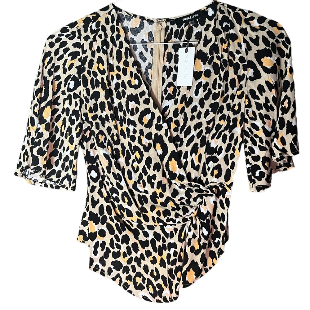 NWT! Beautiful cheetah print blouse
